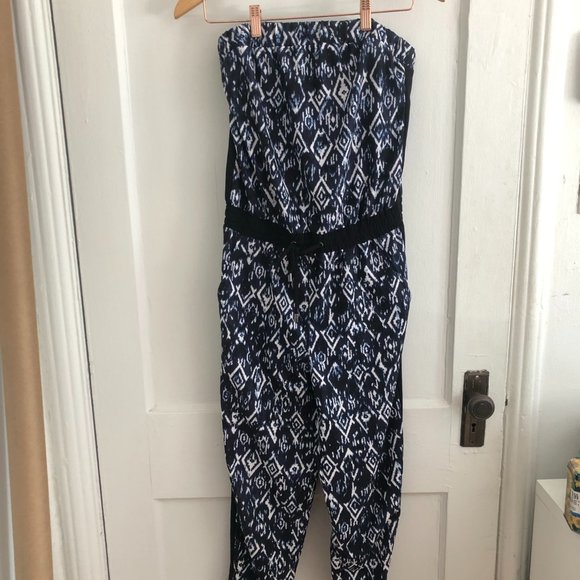 Dynamite Printed Jumpsuit - Picture 1 of 2